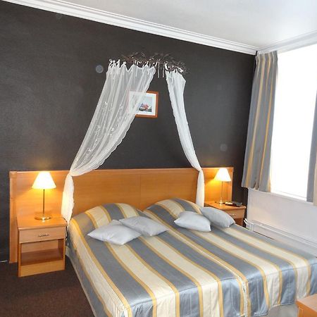 B&B An Officers House Μπριζ Εξωτερικό φωτογραφία