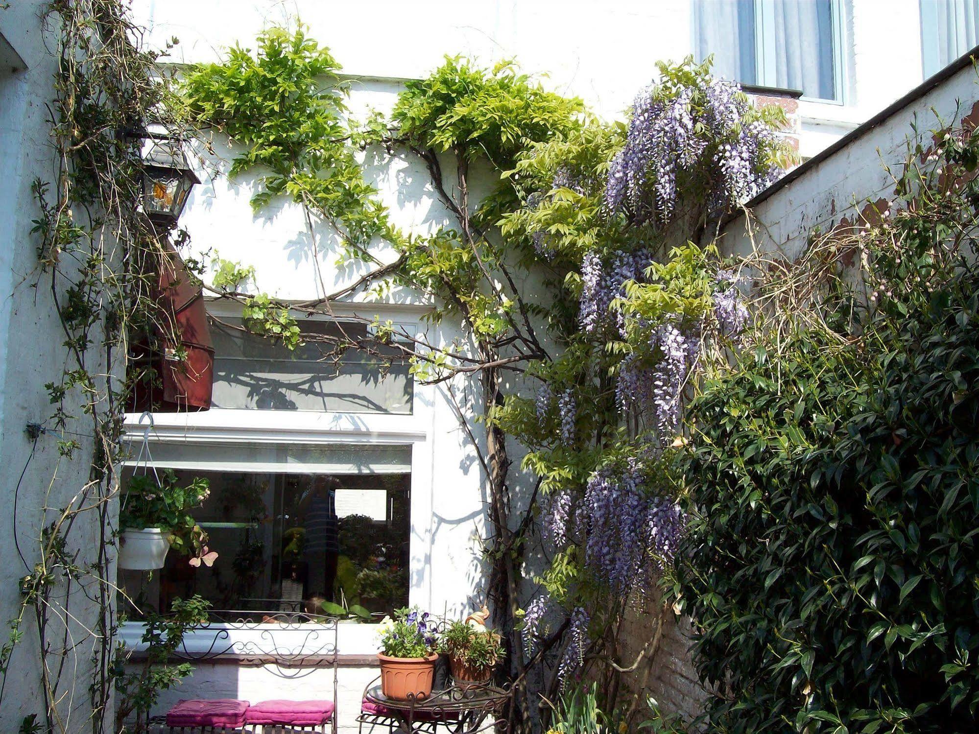 B&B An Officers House Μπριζ Εξωτερικό φωτογραφία